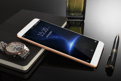 藍(lán)魔手機(jī) 以卓越研發(fā)鑄就“全國質(zhì)量信得過產(chǎn)品”榮耀